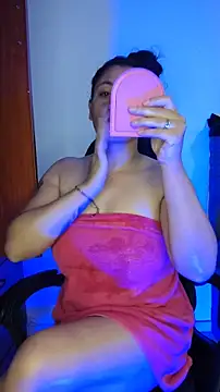 Girl kataleya10 online show from 01-15-26, 10:57