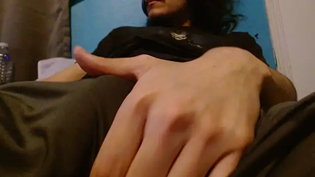 Snapshot of AnonymousTwinkie chatting on 03-15-26, 05:24 AnonymousTwinkie online show from 03-15-26, 05:24