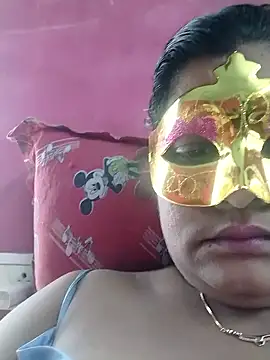 pinkisaha75 online show from 01-13-26, 05:46