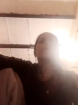 Hasmi hot09 online show from 04-17-26, 04:32