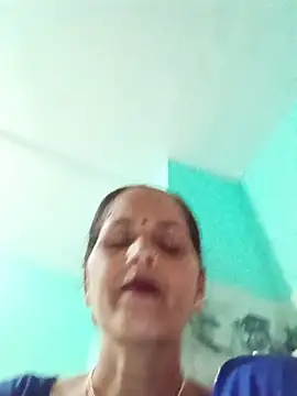 Hasmi hot09 online show from 07-19-26, 07:23
