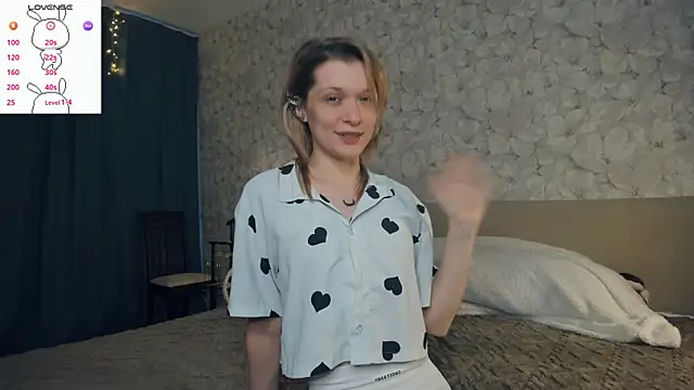 Snapshot of ReganShroff chatting on 01-09-26, 08:06 ReganShroff online show from 01-09-26, 08:06