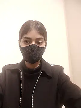 Snapshot of trana_ chatting on 01-08-26, 07:43 trana online show from 01-08-26, 07:43