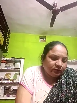 Snapshot of Chanchal_cute chatting on 02-10-26, 04:22 Chanchal cute online show from 02-10-26, 04:22