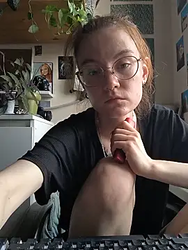 Shy Bamby online show from 06-01-26, 09:33