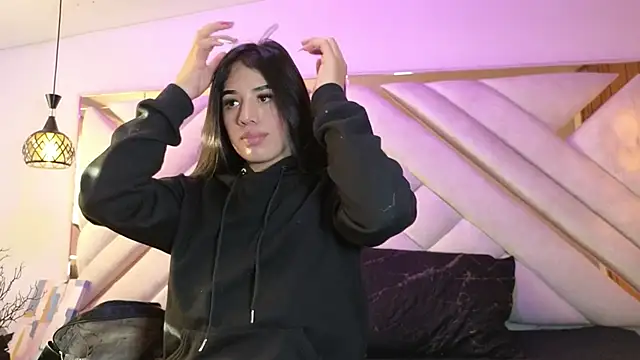 Snapshot of zoevg chatting on 02-27-26, 12:16 zoevg online show from 02-27-26, 12:16