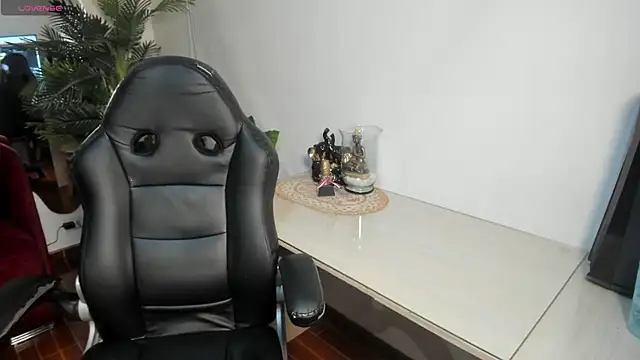 VictoriaPaker online show from 02-15-26, 04:58