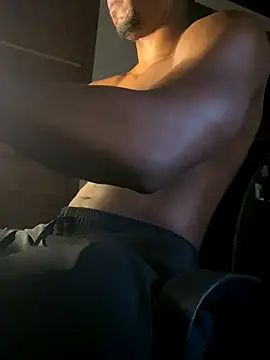 DomNegao69 online show from 01-07-26, 03:25