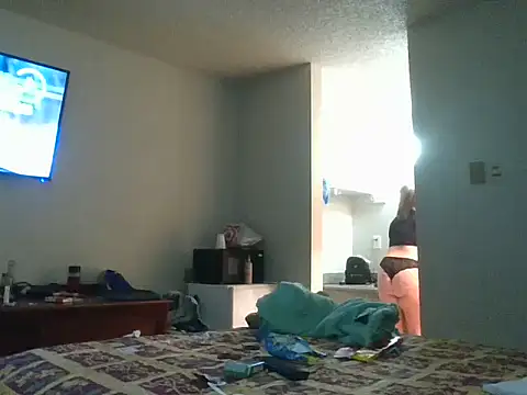 Snapshot of ASH_Blondie_Slut chatting on 03-08-26, 06:50 ASH Blondie Slut online show from 03-08-26, 06:50