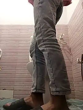 Snapshot of Rajkuma12345 chatting on 02-04-26, 10:43 Rajkuma12345 online show from 02-04-26, 10:43