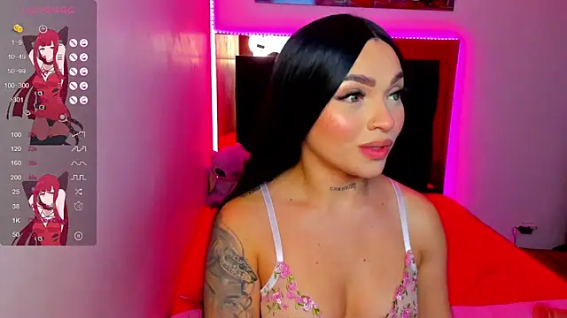 Snapshot of Nicole_rouss chatting on 05-26-26, 04:08 Nicole rouss online show from 05-26-26, 04:08