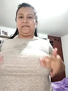 Snapshot of SexyandnaughtyLatinos chatting on 02-25-26, 03:05 SexyandnaughtyLatinos online show from 02-25-26, 03:05