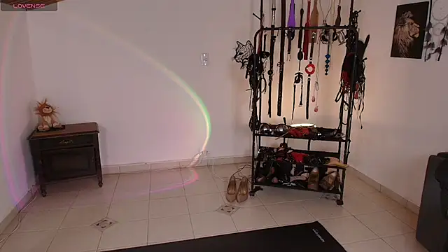 Snapshot of ariannaconnor_ chatting on 05-21-26, 01:51 ariannaconnor online show from 05-21-26, 01:51
