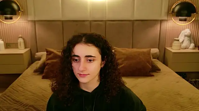 Susan Fors online show from 04-24-26, 06:05