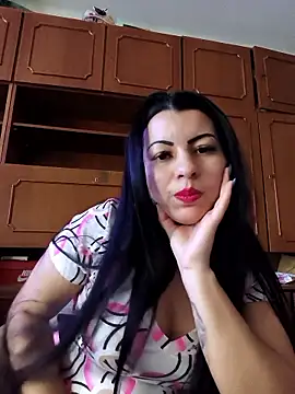 Snapshot of Sonja200 chatting on 01-08-26, 12:18 Sonja200 online show from 01-08-26, 12:18