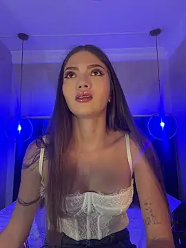 EmmaJhoons online show from 03-18-26, 10:18