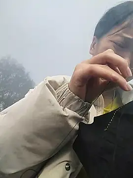 Hina2xx online show from 02-04-26, 01:55