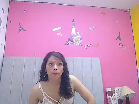 Snapshot of melanyy_kiss chatting on 01-14-26, 12:00 melanyy kiss online show from 01-14-26, 12:00