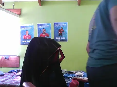 Snapshot of SpritzedManakin chatting on 05-15-26, 02:46 SpritzedManakin online show from 05-15-26, 02:46
