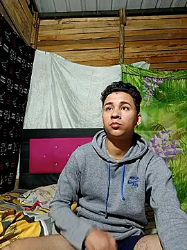 Zoe axxell online show from 01-10-26, 10:17