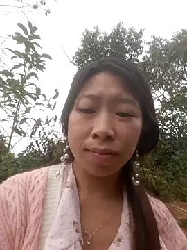 Snapshot of Mayly_lucky2 chatting on 01-08-26, 04:48 Mayly lucky2 online show from 01-08-26, 04:48