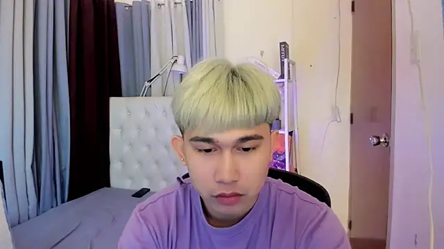 davincihugecock online show from 04-21-26, 01:53