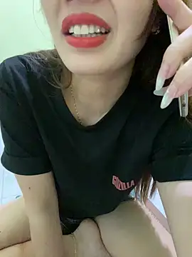 Angela loveee online show from 04-04-26, 01:48