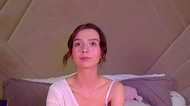 VanessaVienne online show from 03-21-26, 04:32