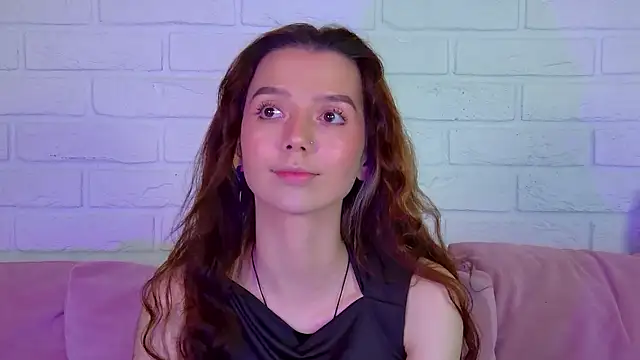 VanessaVienne online show from 04-19-26, 04:06