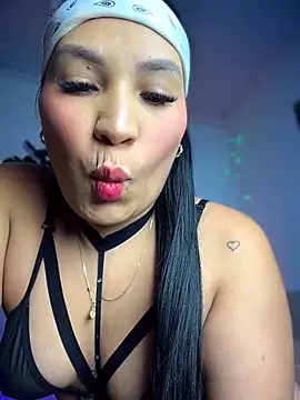 YaraXX1 online show from 04-02-26, 04:43