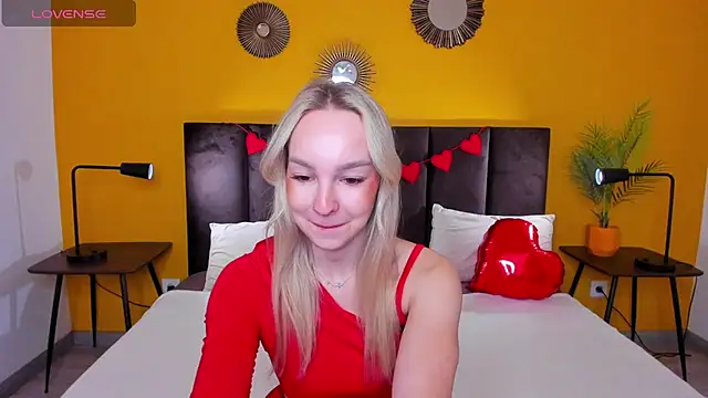 DaisyMellifluous online show from 02-12-26, 01:44