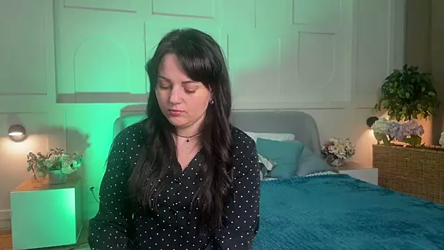  SilkyShadow  online show from 04-07-26, 01:06