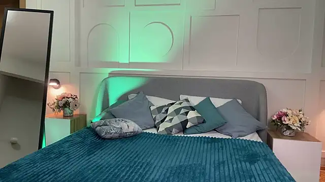  SilkyShadow  online show from 04-24-26, 12:57