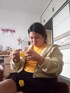 Minaa2x online show from 04-07-26, 07:42