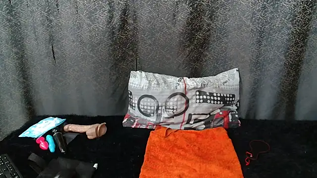 Amanda April online show from 03-31-26, 05:57