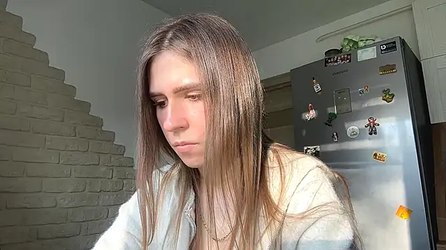 ElsieKuhlmann online show from 04-16-26, 03:35