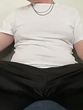 Snapshot of Fat__Slut chatting on 02-05-26, 03:27 Fat Slut online show from 02-05-26, 03:27
