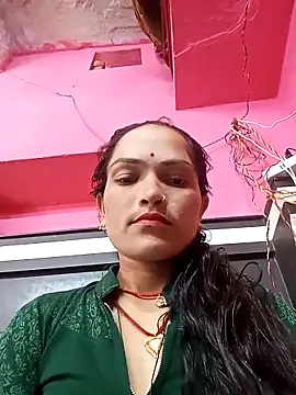 Snapshot of Sonam15884 chatting on 05-15-26, 04:19 Sonam15884 online show from 05-15-26, 04:19