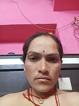 Snapshot of Sonam15884 chatting on 05-19-26, 03:18 Sonam15884 online show from 05-19-26, 03:18