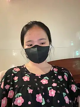 Snapshot of Gwen879 chatting on 07-19-26, 02:15 Gwen879 online show from 07-19-26, 02:15