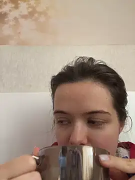 LadyinBed99 online show from 02-10-26, 06:17