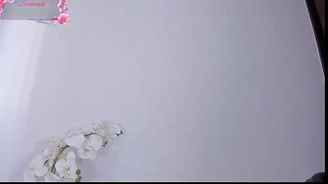 Snapshot of Xara_bliz chatting on 01-09-26, 03:15 Xara bliz online show from 01-09-26, 03:15