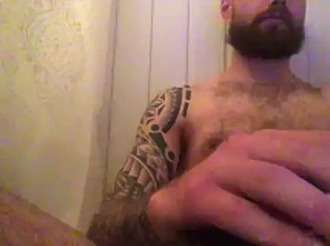 Snapshot of Di717 chatting on 03-20-26, 01:16 Di717 online show from 03-20-26, 01:16