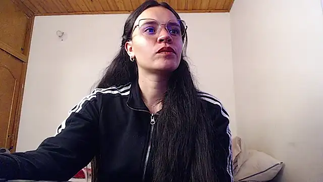Shanel Lozano online show from 06-04-26, 05:30