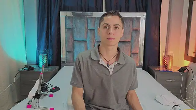 LeoMonnroe online show from 02-22-26, 05:22