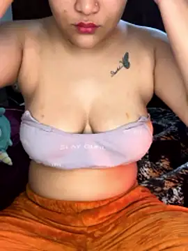 Snapshot of HotNeha08 chatting on 01-09-26, 04:54 HotNeha08 online show from 01-09-26, 04:54