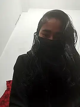 Snapshot of Angel_Sume chatting on 01-08-26, 06:32 Angel Sume online show from 01-08-26, 06:32