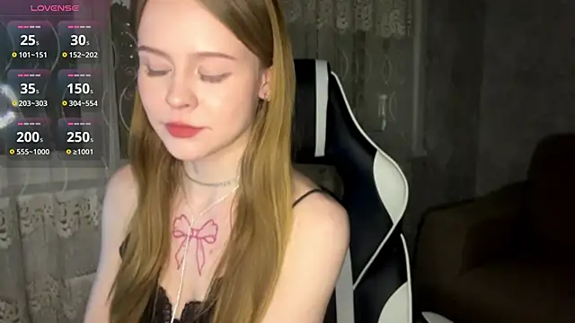 Snapshot of esmebellas chatting on 01-16-26, 01:48 esmebellas online show from 01-16-26, 01:48