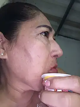 PatriciaGrajales online show from 04-12-26, 08:58