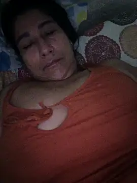 PatriciaGrajales online show from 04-17-26, 01:58